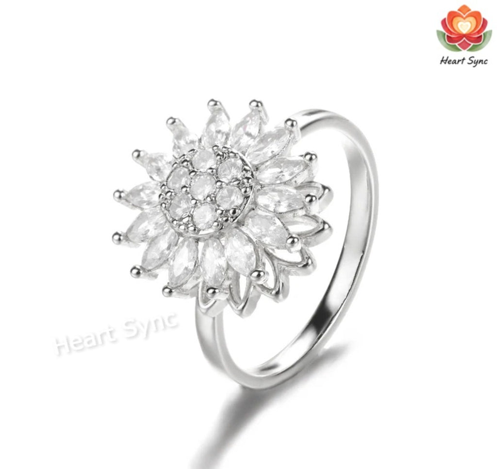 Petal Spinner Relief Ring